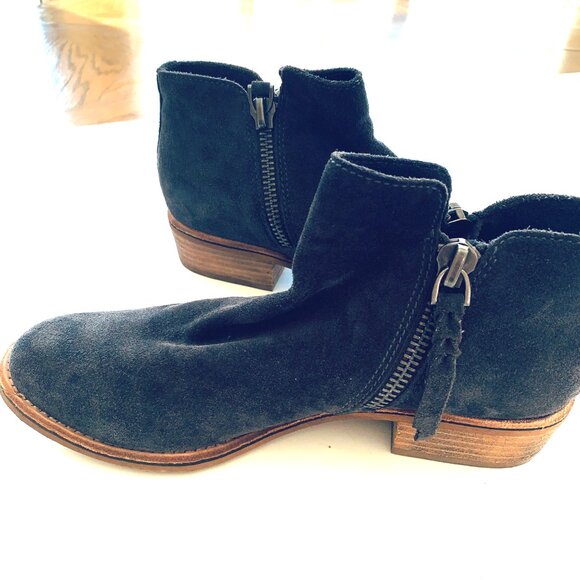 DOLCE VITA WOMAN SUTTON SUEDE ANKLE BOOTIE Sz 9.5 DARK GREY - Picture 6 of 9